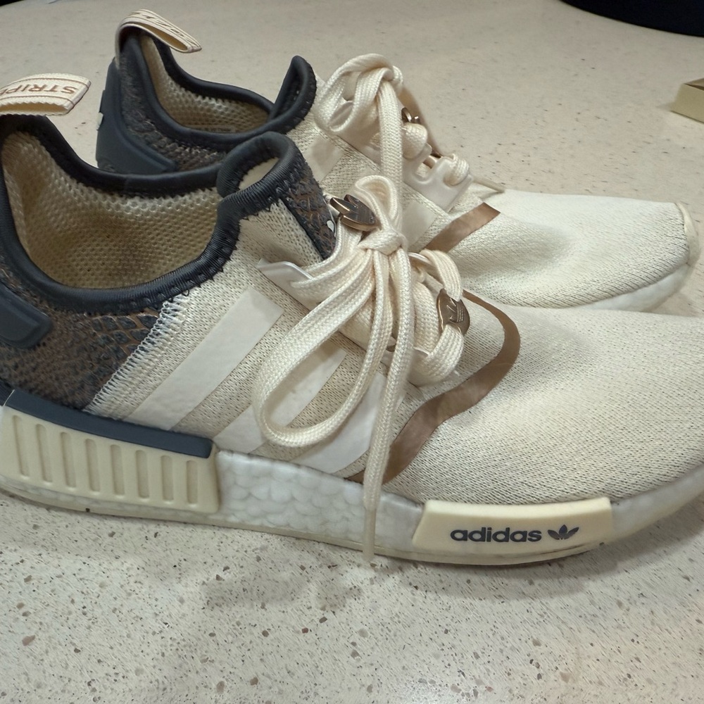 Adidas NMD R1 in Cream and Tan